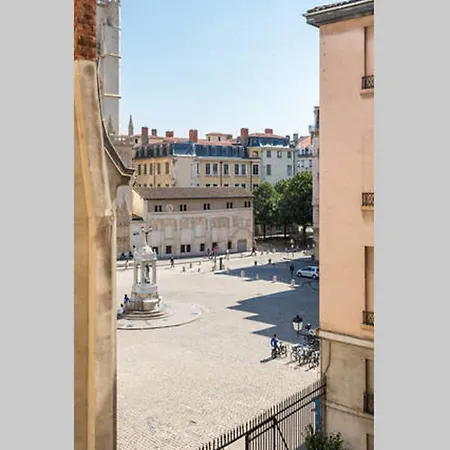 Apartment Loft Coeur Du Vieux