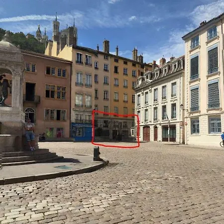Apartment Loft Coeur Du Vieux Lyon